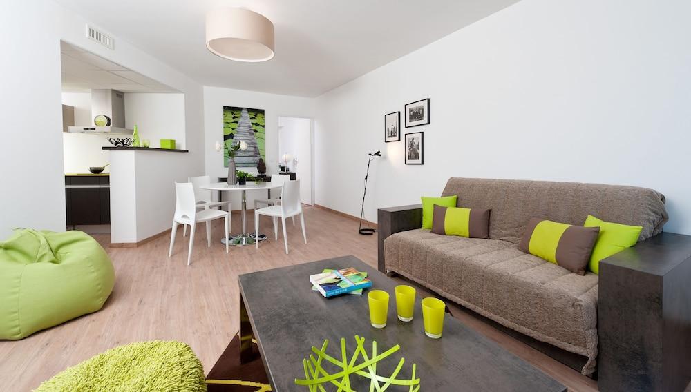 Teneo Apparthotel Talence - Arthena 외부 사진