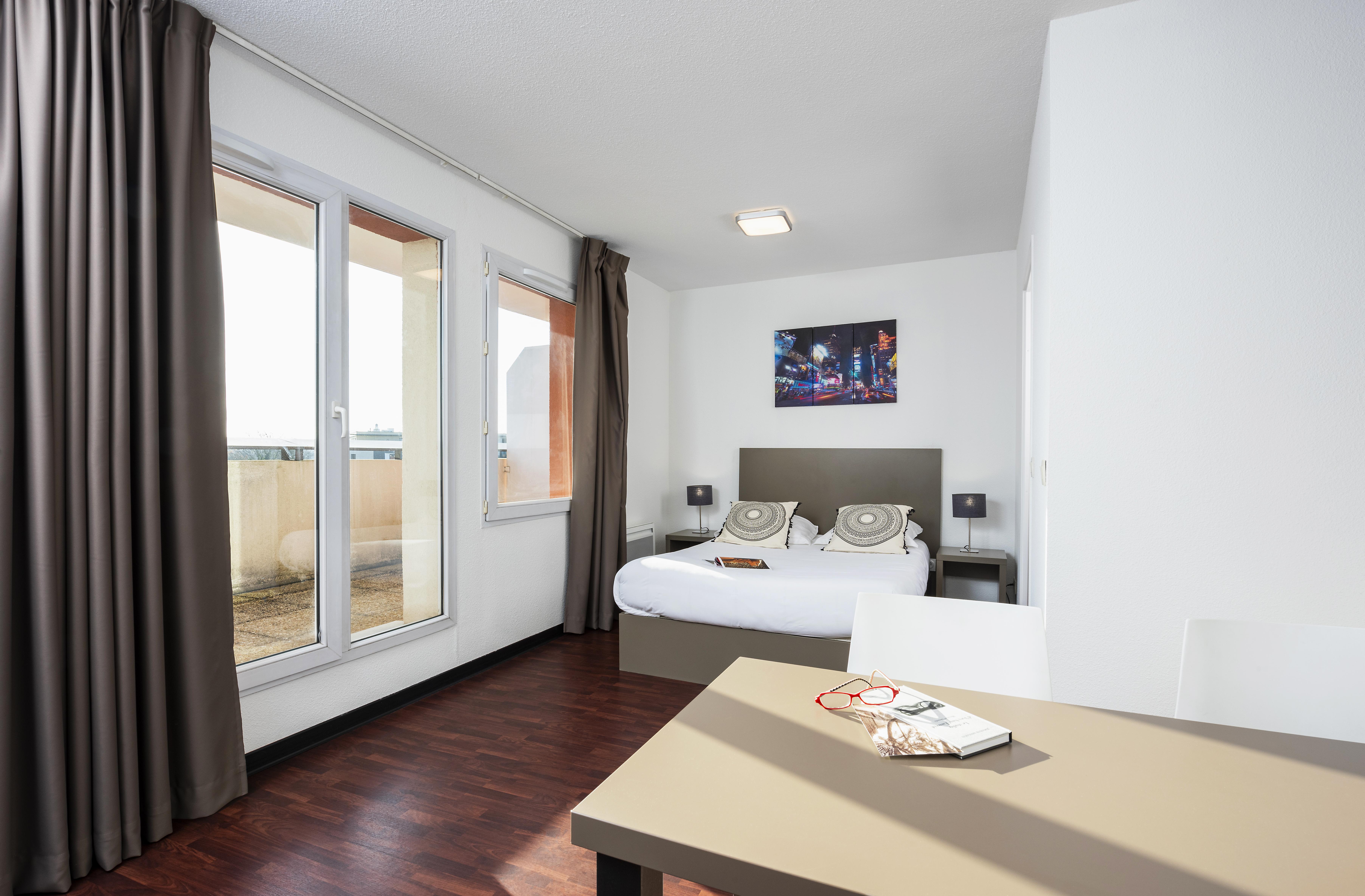 Teneo Apparthotel Talence - Arthena 외부 사진